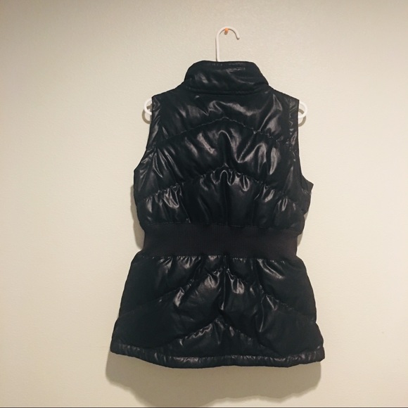 DKNY PUFFED VEST - Picture 2 of 5